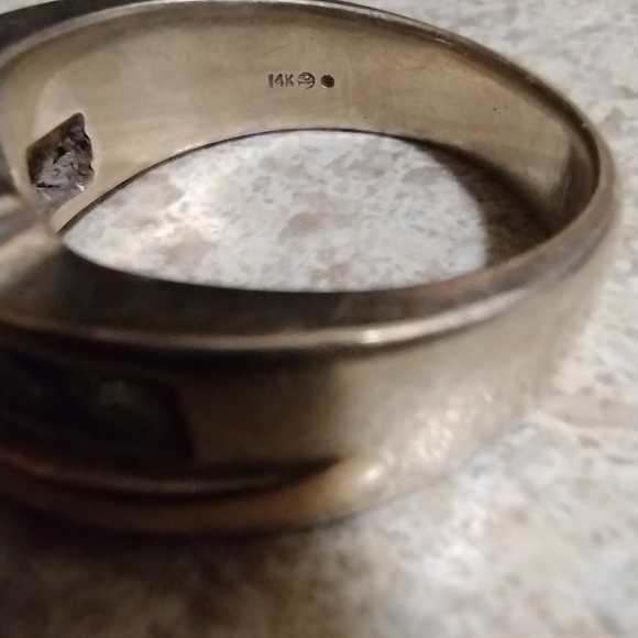 Mens gold diamond ring